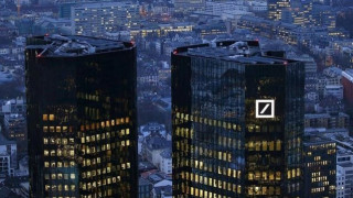 Στον δρόμο της Deutsche Bank