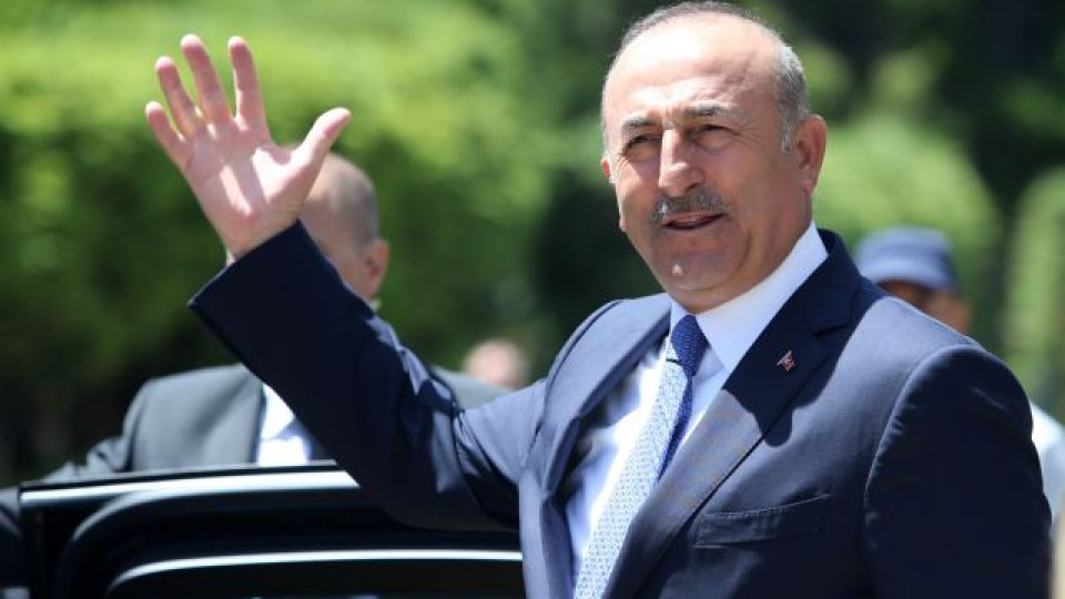Τσαβούσογλου: Η Τουρκία θα ξεκινήσει στρατιωτική επιχείρηση στη βόρεια Συρία