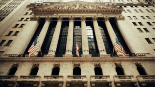 "Κατέκτησε" και πάλι τις 26.000 μονάδες ο Dow Jones